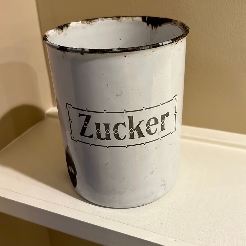 Vintage Zucker German Metal Decor